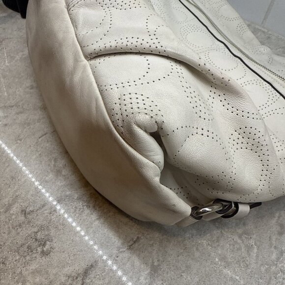 Coach Cream Perforated Butter Soft Leather Crossbody Purse. Like New! - Picture 9 of 10